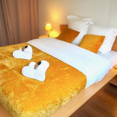 Helvetios Yourhosthelper Apartman Caen Kültér fotó